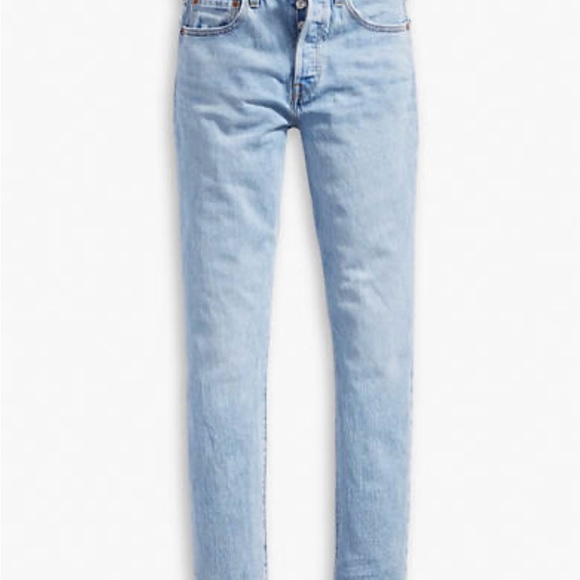 NWT Levi’s 501 Skinny Women’s Button Fly Jeans - Light Wash - Picture 3 of 3